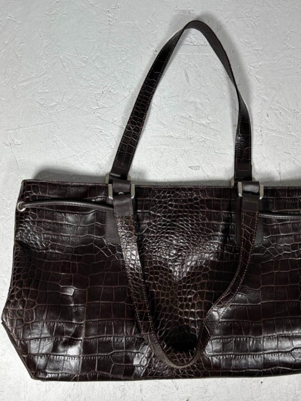 "i santi" Brown Crocodile Embossed Leather Shoulder Bag Made in Italy